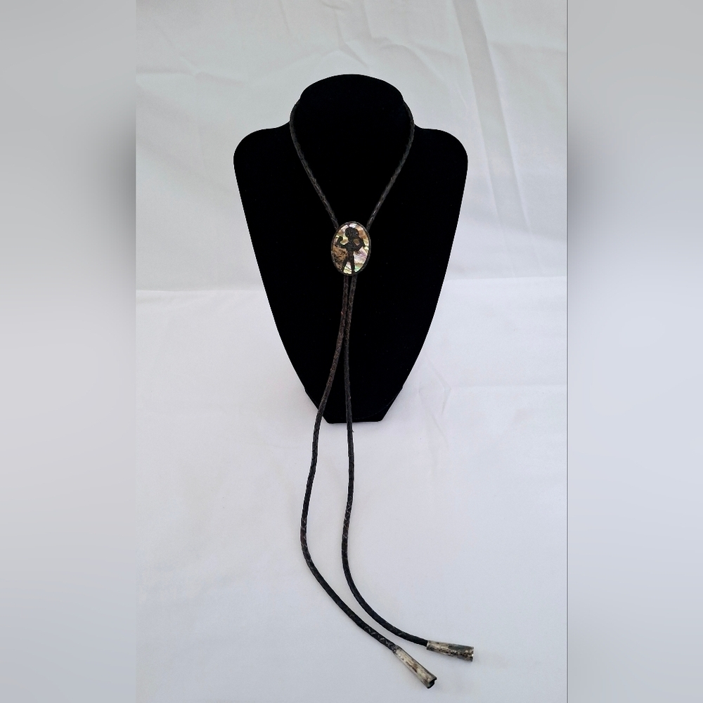 Vintage Native American Sterling Silver Abalone & Leather Bolo Tie - Picture 13 of 13